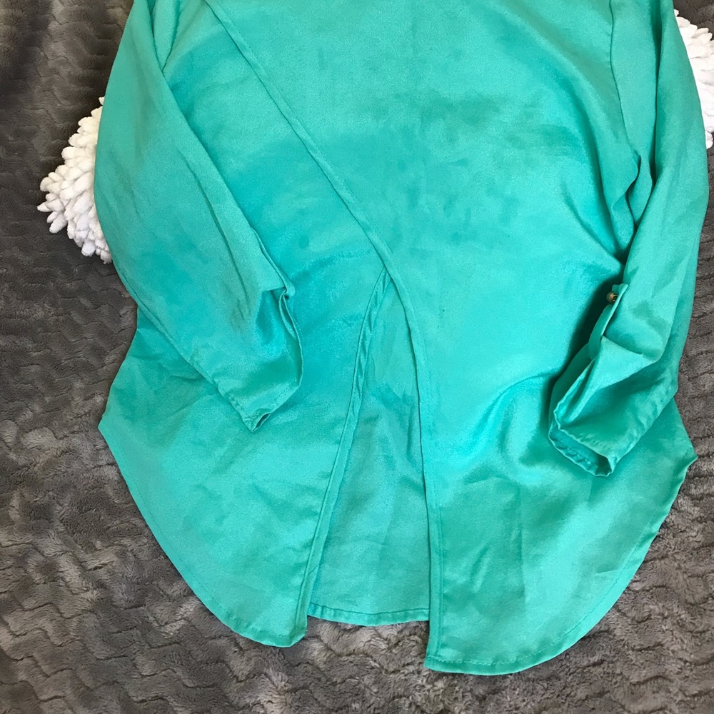 Blouse! - Picture 2 of 2